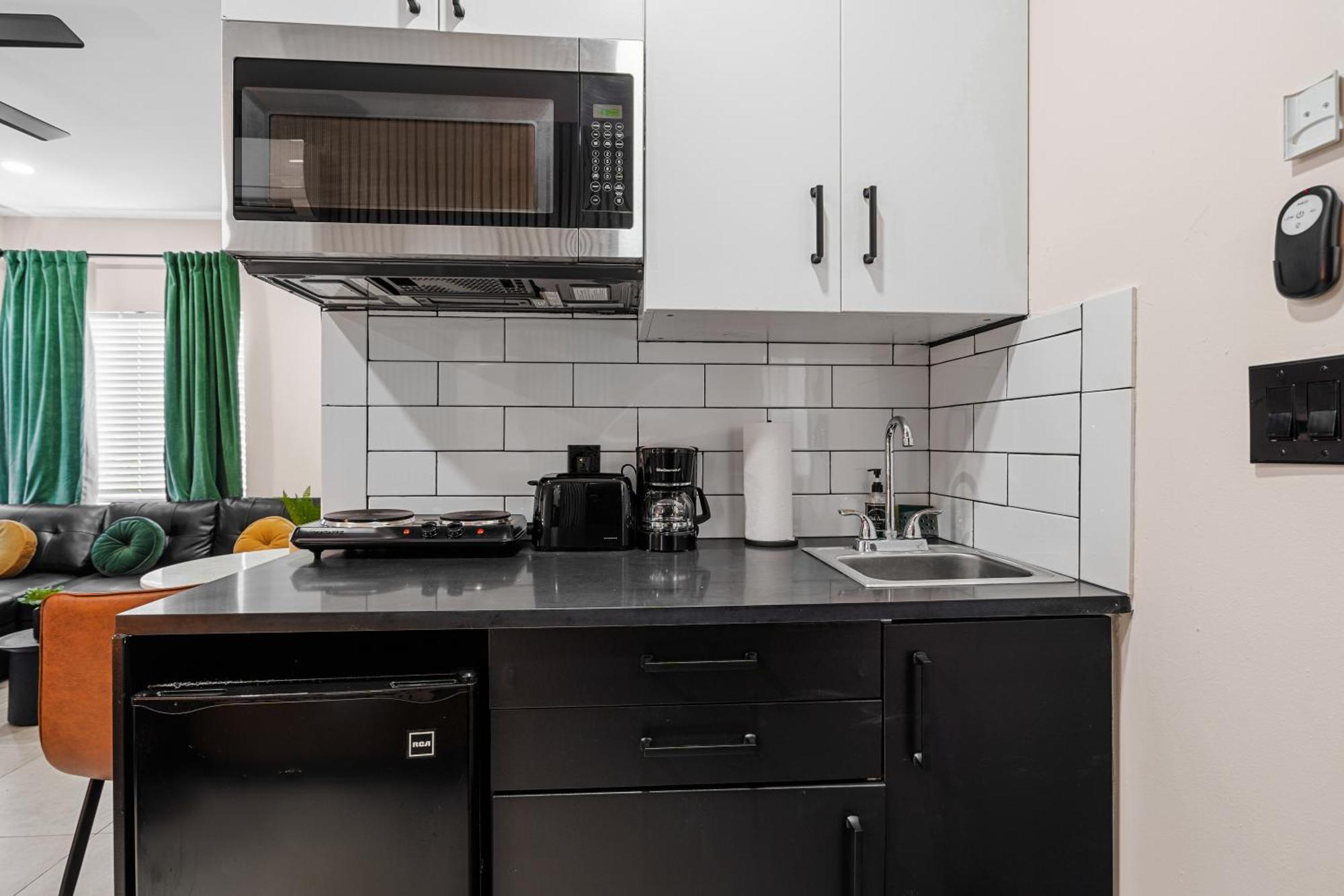 Baybreeze Apartments By Lowkl Miami Beach Extérieur photo
