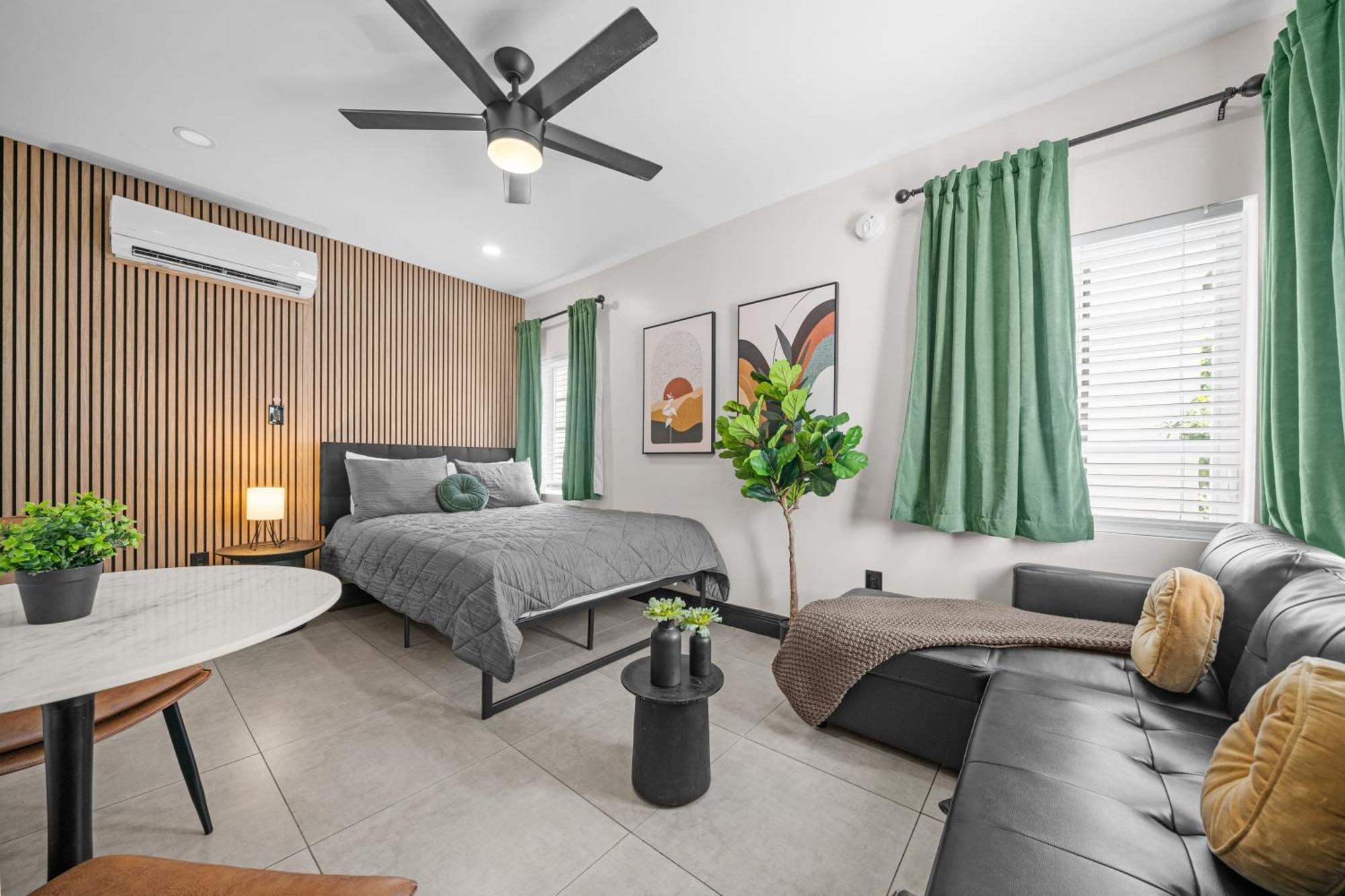 Baybreeze Apartments By Lowkl Miami Beach Extérieur photo